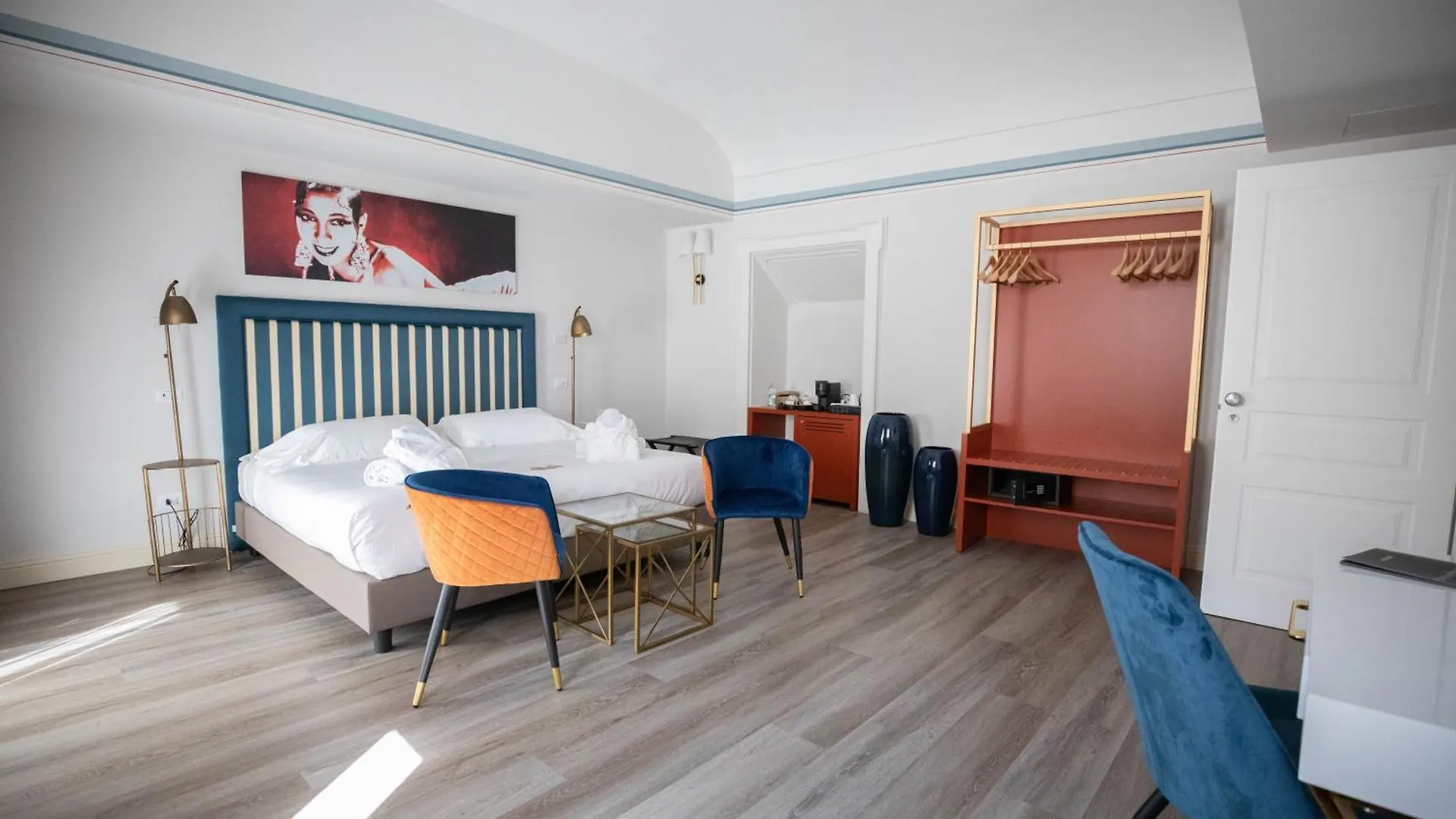 Lanterne Magiche Ortigia Suites Syracuse Italy