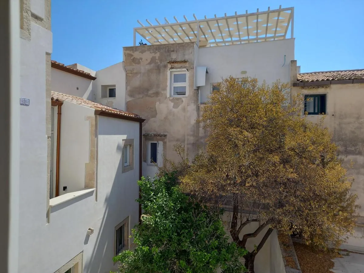 Hotel Lanterne Magiche Ortigia Suites Syrakuzy Włochy