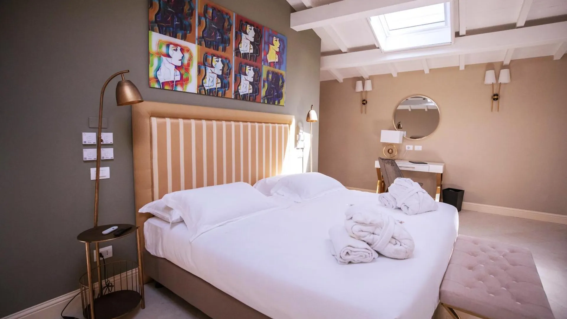 Lanterne Magiche Ortigia Suites Syrakuzy