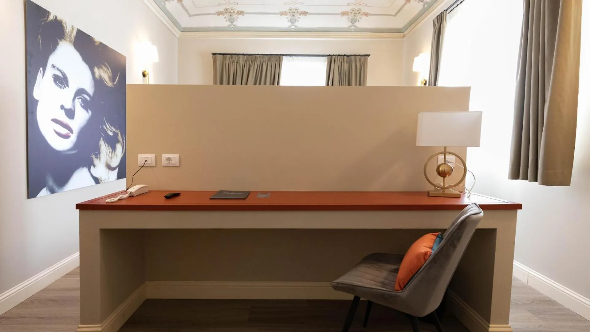 Lanterne Magiche Ortigia Suites Syrakuzy Włochy